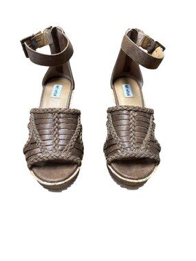 Not rated size 7-1/2 nwot brown woven  adjustable  ankle strap with buckle closu